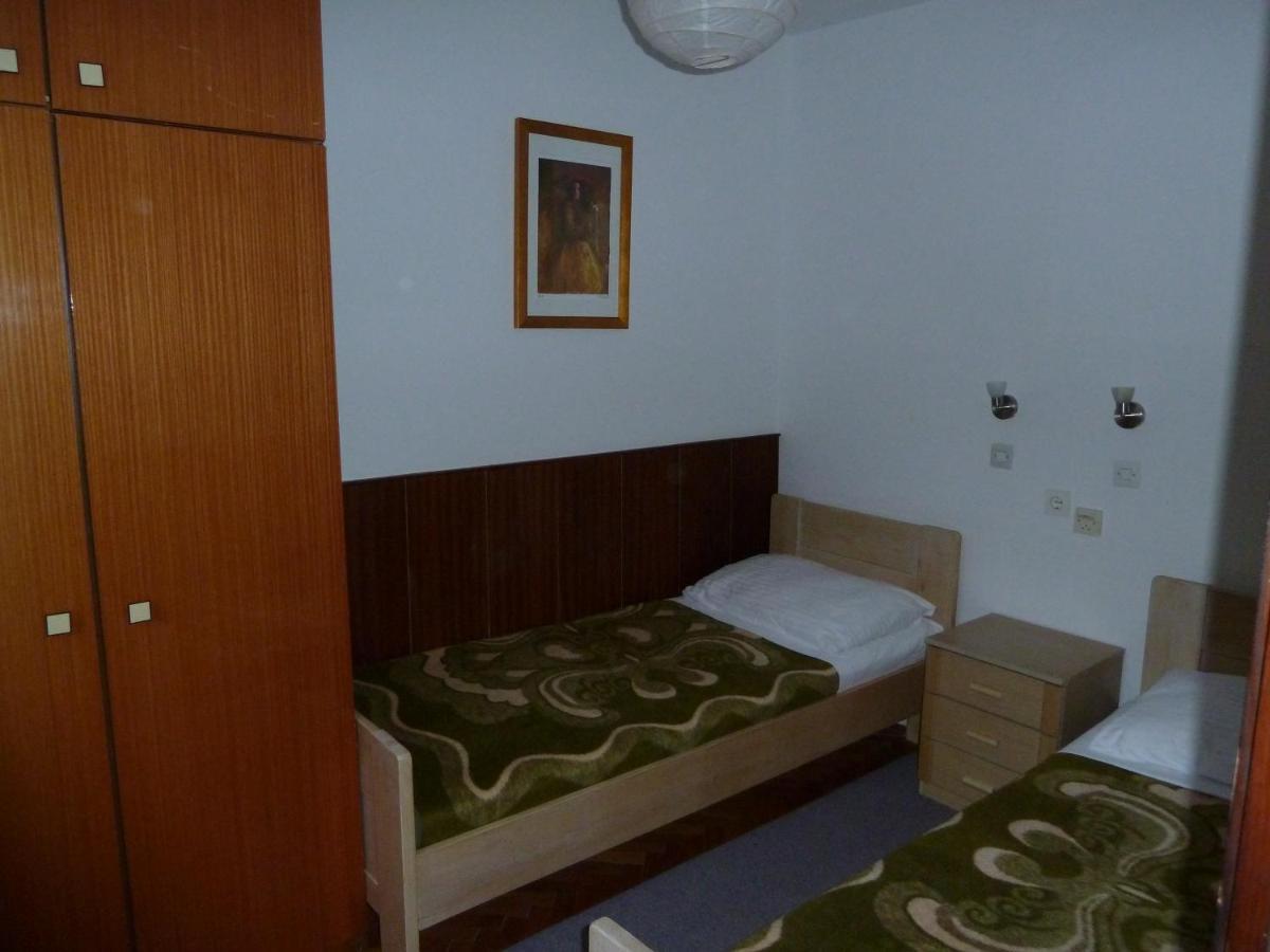 Apartment Nada 1 Jadranovo Exteriör bild