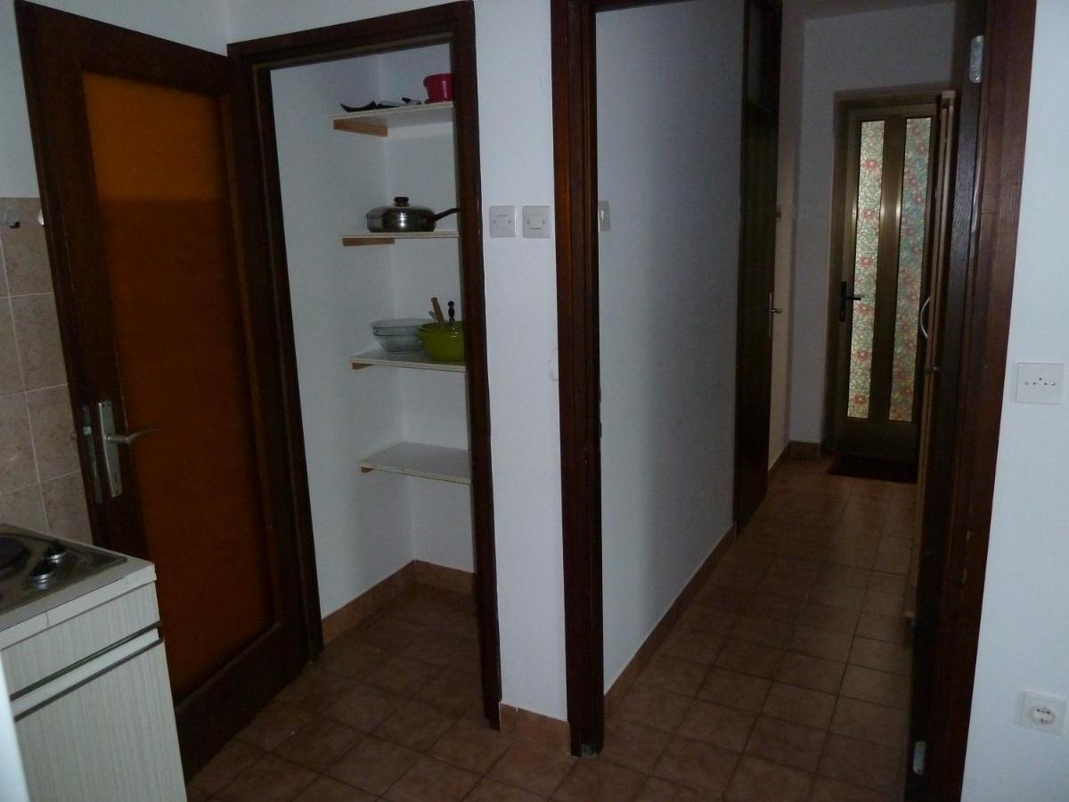 Apartment Nada 1 Jadranovo Exteriör bild